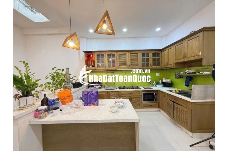 BÁN NHÀ MẶT TIỀN ĐƯỜNG 8M, THÔNG RA CẦU XÉO,TÂN PHÚ. DT 65M2 CHỈ HƠN 7 TỶ. LH:0988832867.